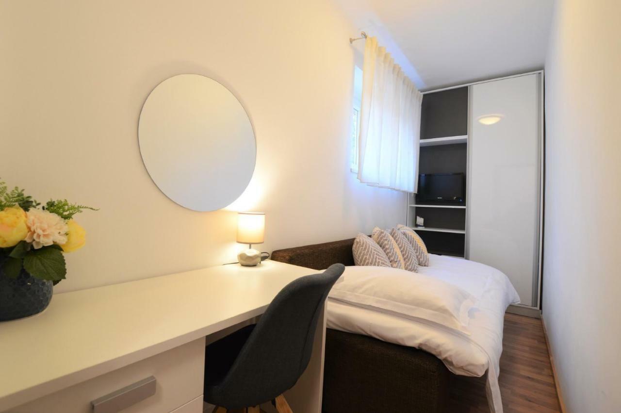 Kolombo Lux Apartment Split Exterior photo